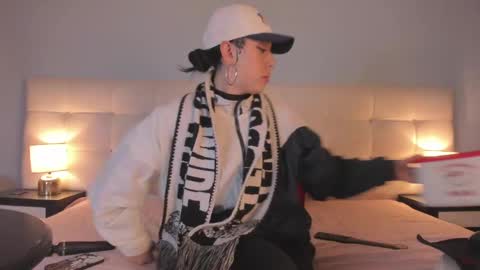 cintya kors online show from 5, 2, 2025