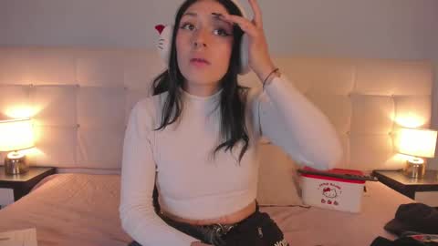 cintya kors online show from 6, 2, 2025