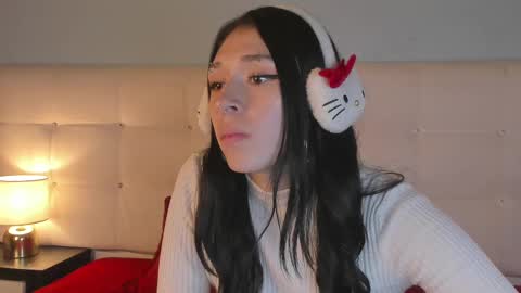 cintya kors online show from 5, 3, 2025