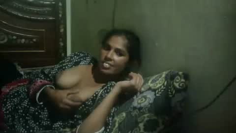 zoyakhan803 online show from 10, 9, 2025