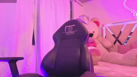 ZURY   online show from 20, 5, 2026