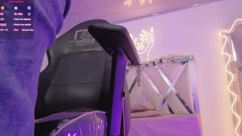 Snapshot of zury_tay chatting on 4, 7, 2026 ZURY online show from 4, 7, 2026