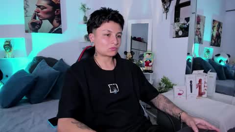 Zury Ramirez online show from 16, 1, 2026