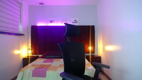 Snapshot of zuzana21 chatting on 17, 12, 2024 Zuzana21 online show from 17, 12, 2024