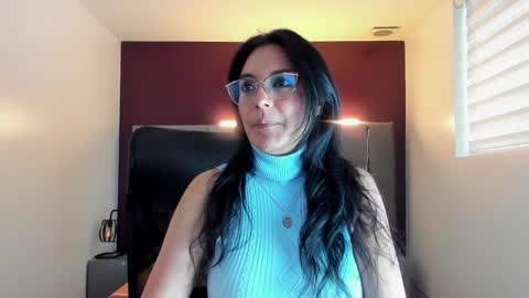 Snapshot of zuzana21 chatting on 24, 12, 2024 Zuzana21 online show from 24, 12, 2024
