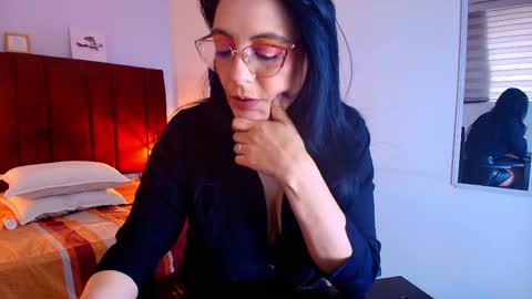 Snapshot of zuzana21 chatting on 19, 9, 2025 Zuzana21 online show from 19, 9, 2025