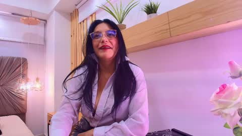 Snapshot of zuzana21 chatting on 16, 5, 2026 Zuzana21 online show from 16, 5, 2026