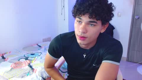 Snapshot of zyrosxk chatting on 5, 2, 2025 antonio felipe online show from 5, 2, 2025