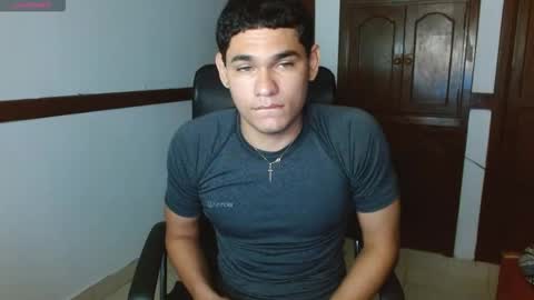 Snapshot of zyrosxk chatting on 17, 9, 2025 antonio felipe online show from 17, 9, 2025