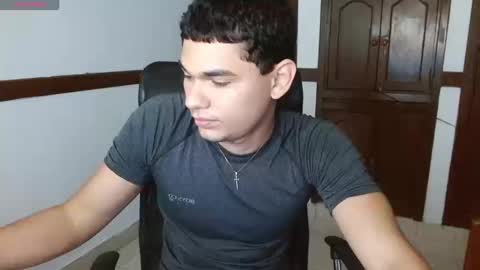 Snapshot of zyrosxk chatting on 19, 9, 2025 antonio felipe online show from 19, 9, 2025
