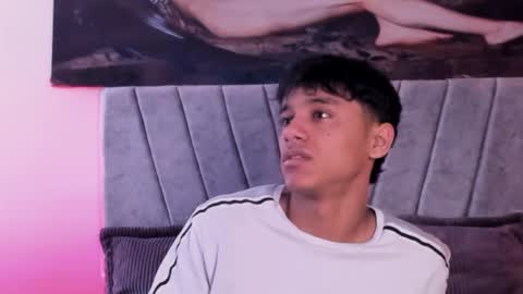 zyzz_1812 online show from 6, 11, 2025