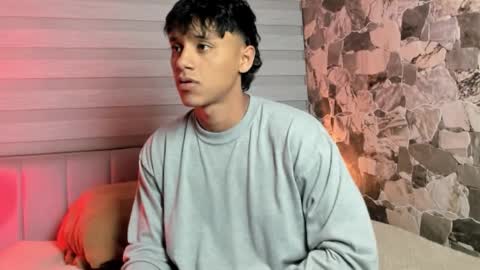 zyzz_1812 online show from 16, 2, 2026