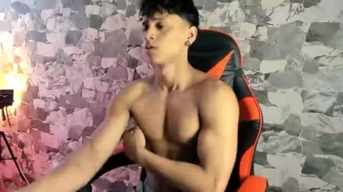 zyzz_1812 online show from 29, 6, 2026