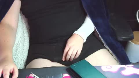 Snapshot of zzz1111230776 chatting on 24, 10, 2025 zzz1111230776 online show from 24, 10, 2025