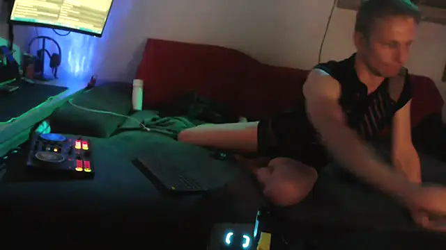 davidgntxxxxx online show from 18, 10, 2025