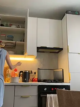 angelmommu online show from 15, 3, 2025