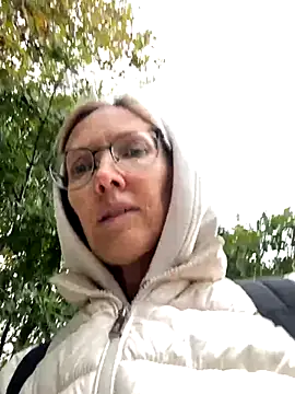 angelmommu online show from 15, 10, 2025