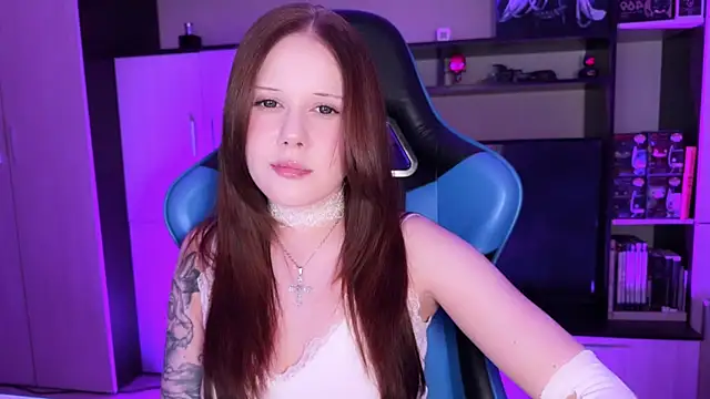 Snapshot of jasminevine chatting on 19, 7, 2026 jasminevine online show from 19, 7, 2026