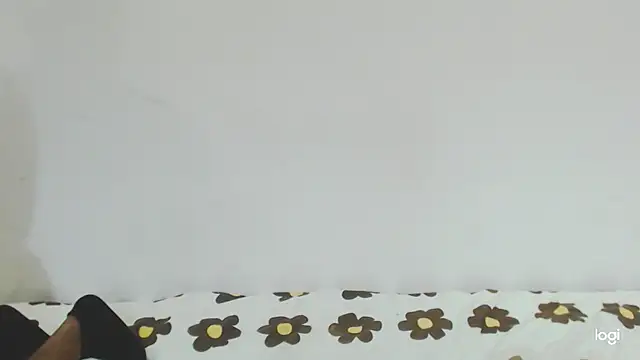 Snapshot of queen__ebony chatting on 11, 7, 2026 queen ebony online show from 11, 7, 2026