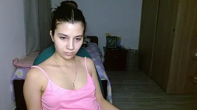 mia  lopez  online show from 12, 9, 2025