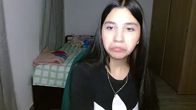 mia  lopez  online show from 8, 10, 2025