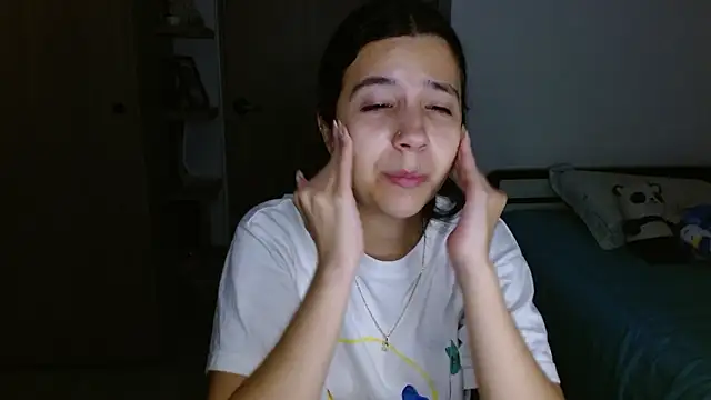 mia  lopez  online show from 12, 2, 2026