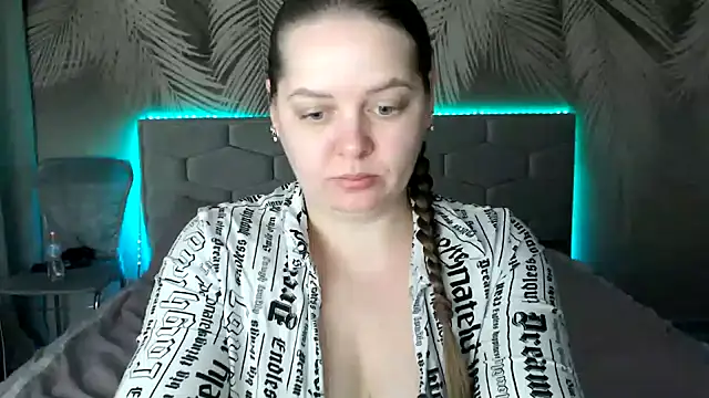 uliastar online show from 7, 2, 2025