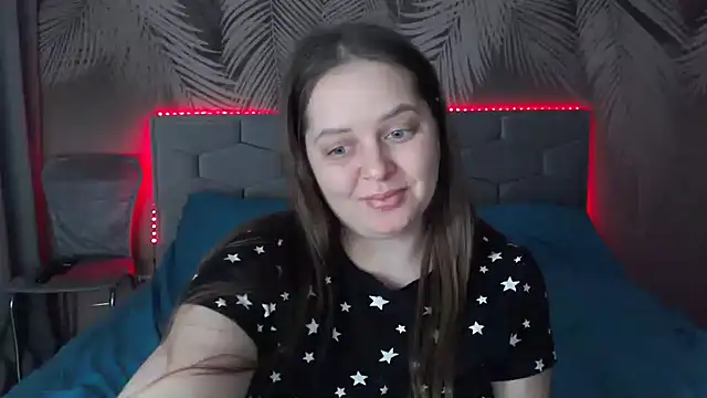 uliastar online show from 15, 2, 2025