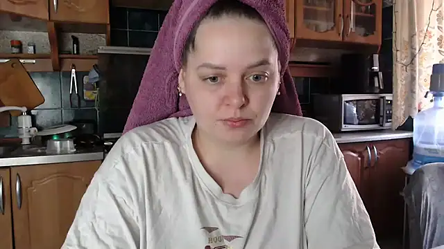 uliastar online show from 13, 3, 2025