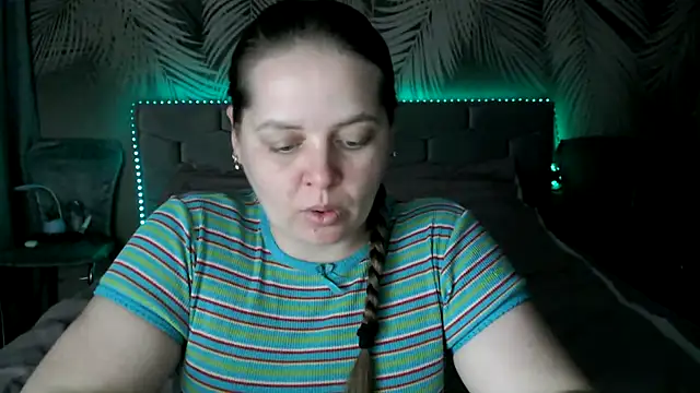 uliastar online show from 31, 3, 2026