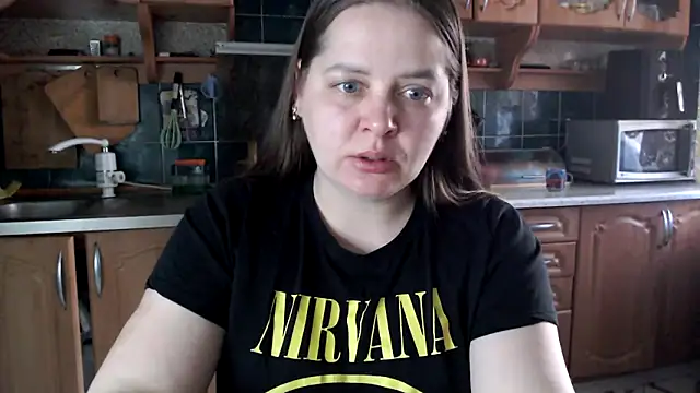 uliastar online show from 11, 4, 2026