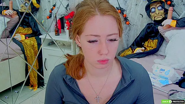 TinaBrook online show from 17, 10, 2025