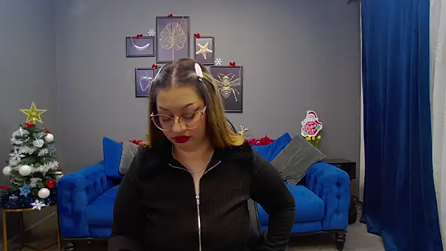 Katewalker  online show from 10, 12, 2024