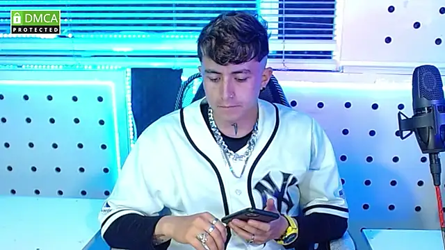 Darko0717 online show from 15, 10, 2025