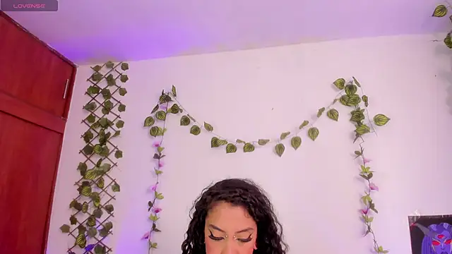 Cata green online show from 9, 9, 2025