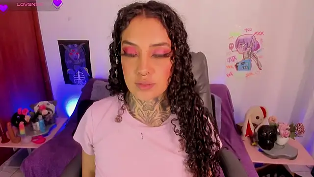 Cata green online show from 11, 2, 2026