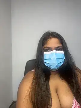 Snapshot of Black_Beauty997 chatting on 2, 5, 2026 Black Beauty997 online show from 2, 5, 2026
