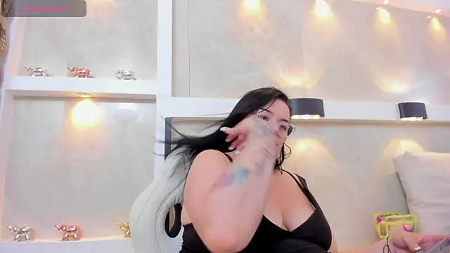 anette cooper online show from 11, 11, 2025