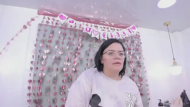 Snapshot of anette_cooper chatting on 7, 2, 2026 anette cooper online show from 7, 2, 2026