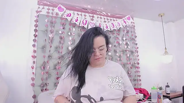 Snapshot of anette_cooper chatting on 11, 2, 2026 anette cooper online show from 11, 2, 2026