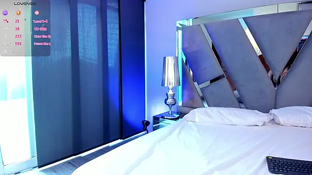 emilybae  online show from 18, 3, 2025