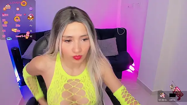 emilly smith 1 online show from 29, 11, 2025