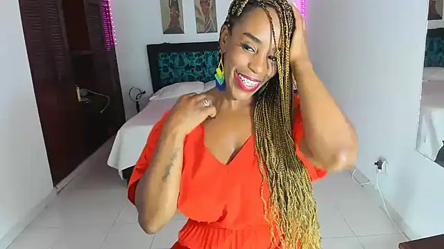 TAYLORR778 online show from 7, 2, 2025