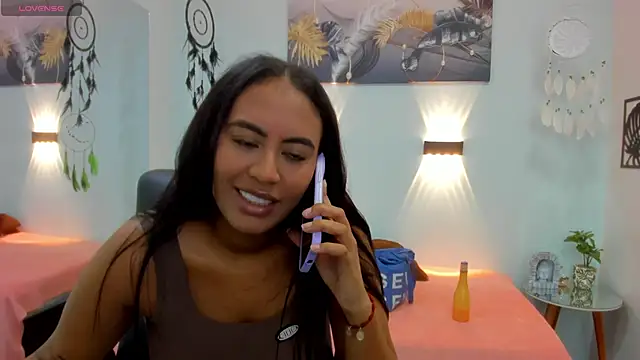 tracycum online show from 30, 1, 2025