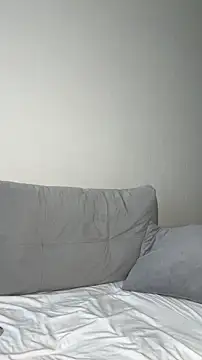 Mia Roxie online show from 6, 3, 2026