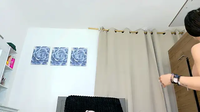 Snapshot of Ariadna-07 chatting on 22, 6, 2026 Ariadna-07 online show from 22, 6, 2026