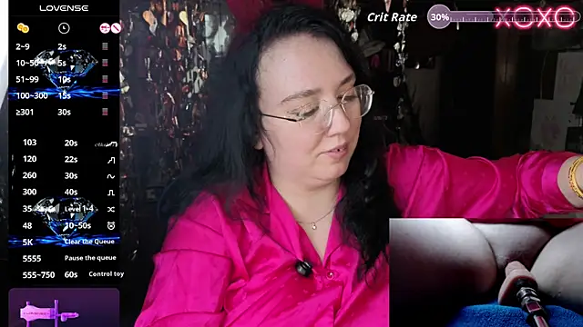 LeonaHarrison online show from 5, 4, 2026