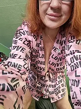 KiraXTender online show from 22, 11, 2025