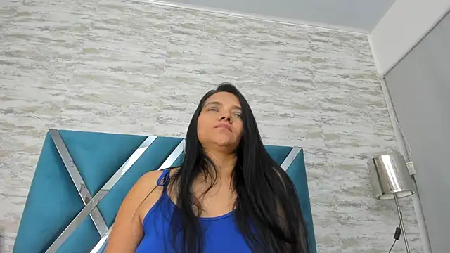 Snapshot of veronica_salas chatting on 21, 1, 2025 veronica salas online show from 21, 1, 2025