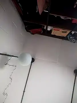 alicce moon  online show from 3, 4, 2026